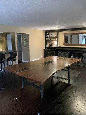Wood solid Furniture Dining table epoxy resin real epoxy Table casting resin waterfall