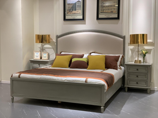 Premium double bed in Classic n design in gray with beige leather interior