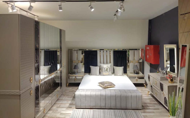 Modern bedroom furniture set for contemporary comfort