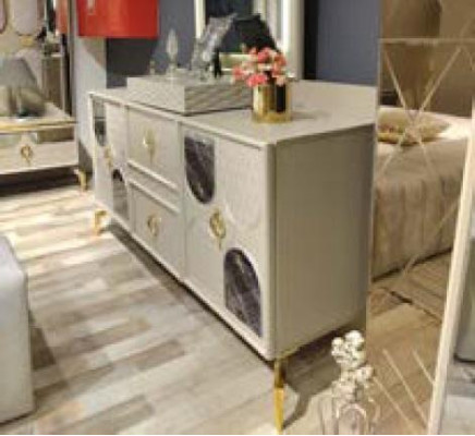 Modern bedroom furniture set for contemporary comfort