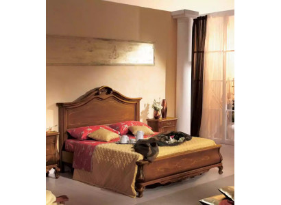 Wooden double bed in Classic n style Luxurious Bedroom design Beds