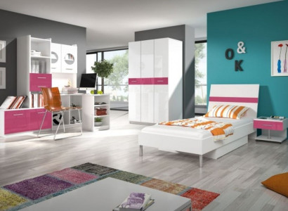 Childrens room Pink Girls Wardrobe Bed Table Wood 5pcs. Bedroom