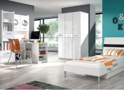 White Children's room set Wardrobe Chest of drawers Table Wood high gloss 5 pieces.