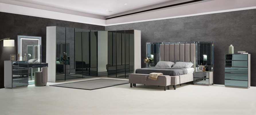 Design Armchair Luxury Ottoman Dressing table Stool Round Upholstery Chair Brown Stool