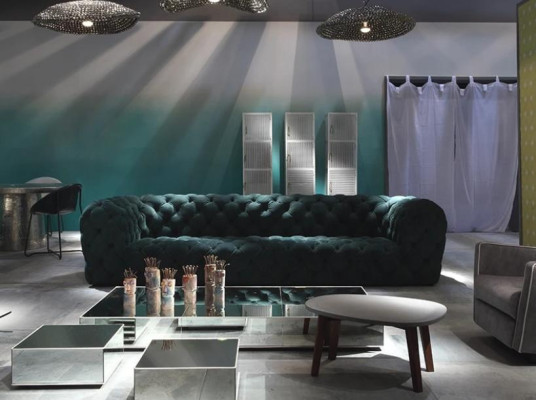 Chesterfield four-seater XXL luxurious lounge club sofa for exclusive n