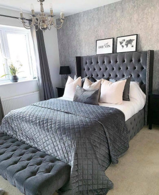 Large Fabric Bed Chesterfield Design Upholstered Textile Designer Double Beds