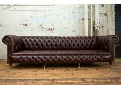 Brown Chesterfield 4 Seater Classic Luxury Baroque Rococo Sofa