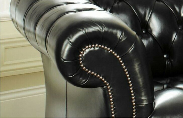 Green Chesterfield 3-Seater Designer Luxury Three-Seater Couch