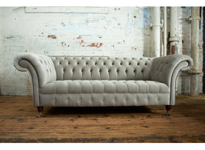 Stylish light gray Chesterfield three-seater luxury living room 3-seater