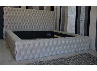 Elegant Chesterfield design English double bed in beige - beds with timeless style