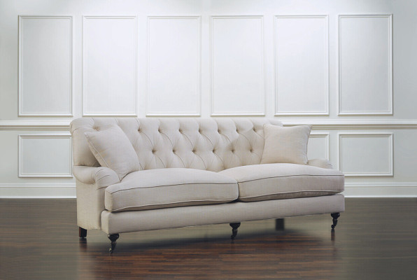 Modern White Chesterfield Three Seater Luxury 3-Seater Couch