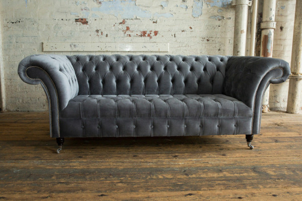 Modern Chesterfield gray 3-seater Stylish living room 3-seater couch