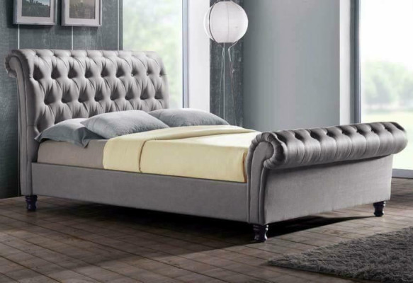 Gray Chesterfield Double Leather Bed Bedroom Upholstery Designer Luxury Bed