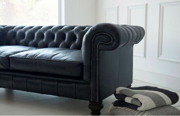 Designer gray Chesterfield 3-Seater luxury living room couch