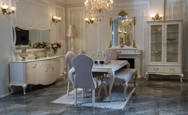 Dining room set 9 pieces. Suite Table 4x Chair Chest of drawers Mirror Display case Stool