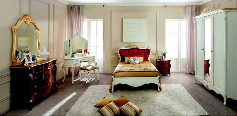 Italian Furniture Luxury Bed Swarovski Crystal stones Baroque Beds Frames