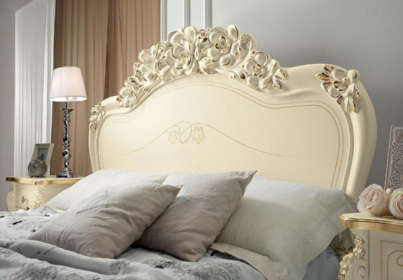 Bed Beige Wooden bed Furniture Solid wood Bedroom design Beds Hotel MobilPiu